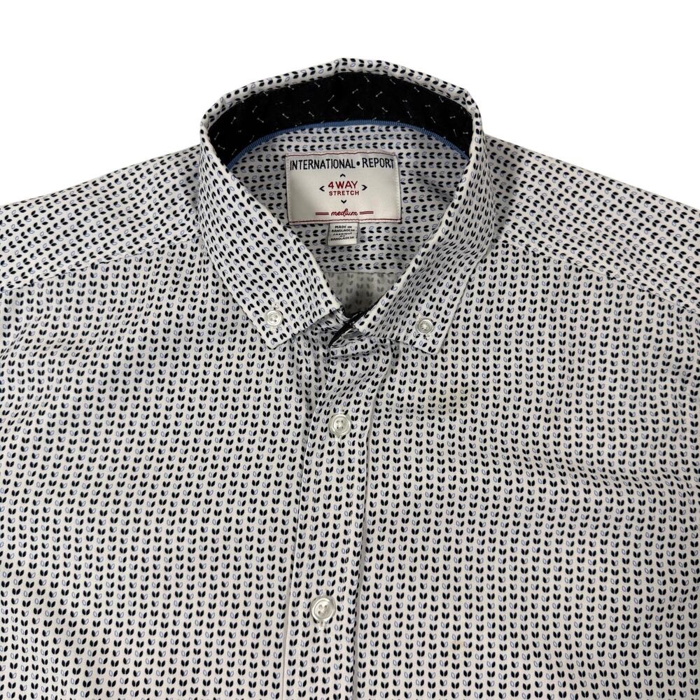International Report 4-Way Stretch Button Up Shirt Mens Medium White Blue Print